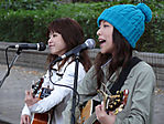 megu-shina-101706-02.jpg